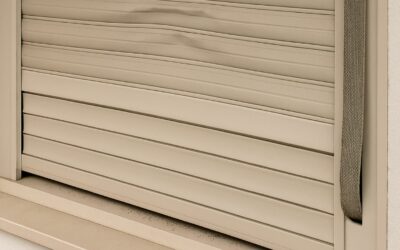 Persianas que se bloquean solas con el calor