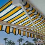 En Persianas Tosa no solo instalamos toldos; configuramos el clima de tu hogar. Si no estás seguro de qué tejido aguanta mejor el sol de tu zona, contacta con nosotros y lo analizamos sobre el terreno.