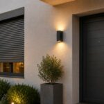 Descubre cómo las persianas de seguridad y autoblocantes refuerzan ventanas y accesos en viviendas de Barcelona.